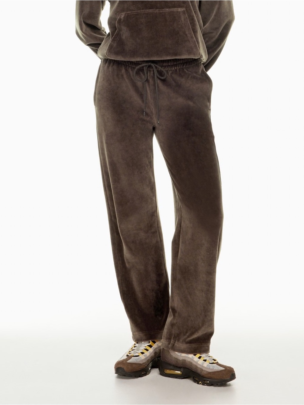 Aritzia TNA Relaxed Velour Sweatpants Brown Straight Leg